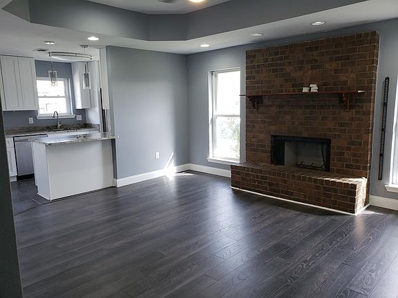 4th image of 3212 Arbutus Ct