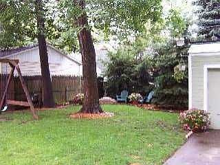 2nd image of 3839 Buell Ave