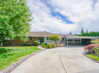 2008 NW Sierra Ln, Camas, WA 98607