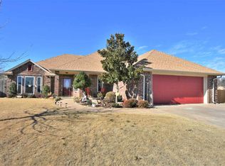 125 NE Deerfield Dr, Elgin, OK 73538