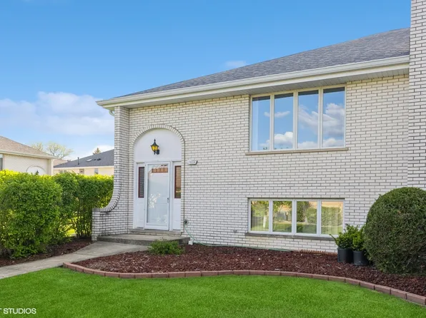 15224 S 72nd Ct, Orland Park, IL 60462