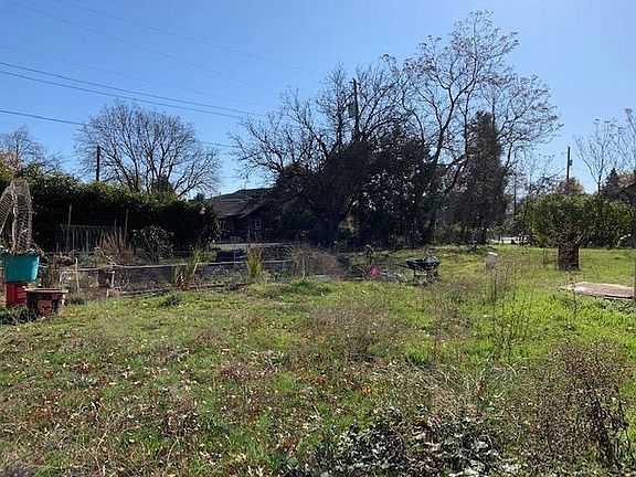 4th image of 2525 W Stewart Ave