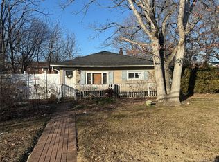 11 Tell Avenue, Deer Park, NY 11729