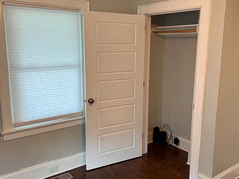 3426 Craig Ave — Photo 5