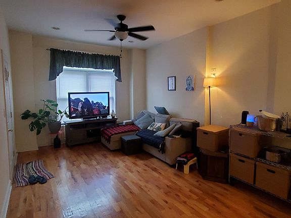 2nd image of 3228 W Wabansia Ave #1FFF