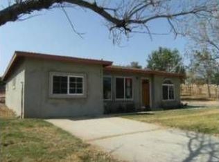 9340 52nd St, Riverside, CA 92509