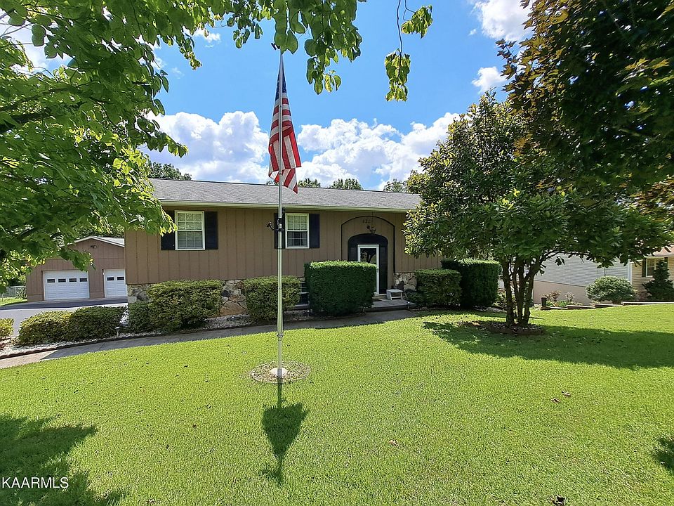 1st image of 8220 Landmark Dr