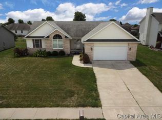 5408 Crane Dr, Springfield, IL 62711