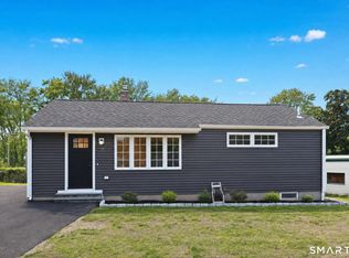 45 Spencer Dr, Middletown, CT 06457