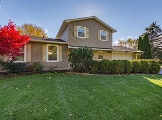 815 Westwood Trl, Webster, NY 14580