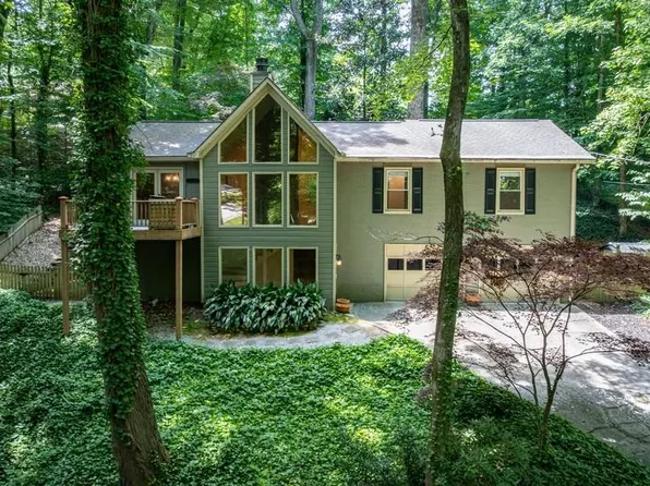 102 Vanessa Dr SE, Smyrna, GA 30082