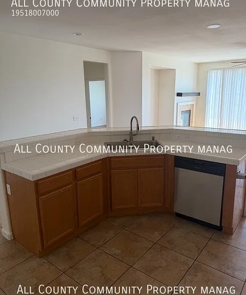 10609 Palomino Ave — Photo 6