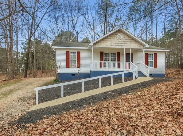 536 Shawnee Dr, Louisburg, NC 27549