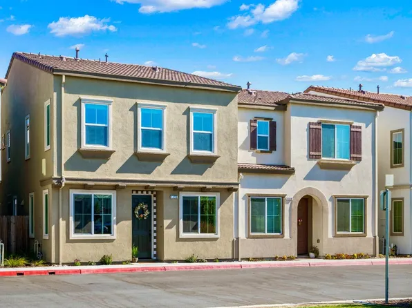 1170 Julia Cir, Hollister, CA 95023