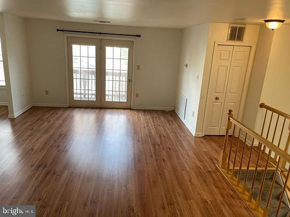 2nd image of 4122 Churchman Way