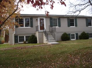 36610 Kidwell Rd, Hillsboro, VA 20132