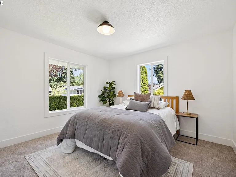 10114 N Calhoun Ave — Photo 20