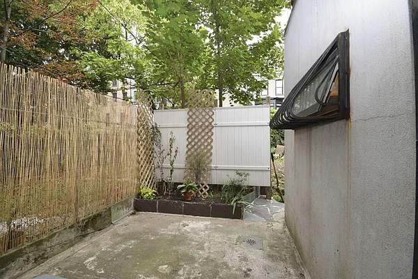 Rented by Halstead Real Estate | media 19