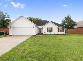 3905 Steve Perkins Dr SW, Decatur, AL 35603