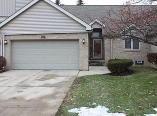 235 Edington Cir #24, Canton, MI 48187
