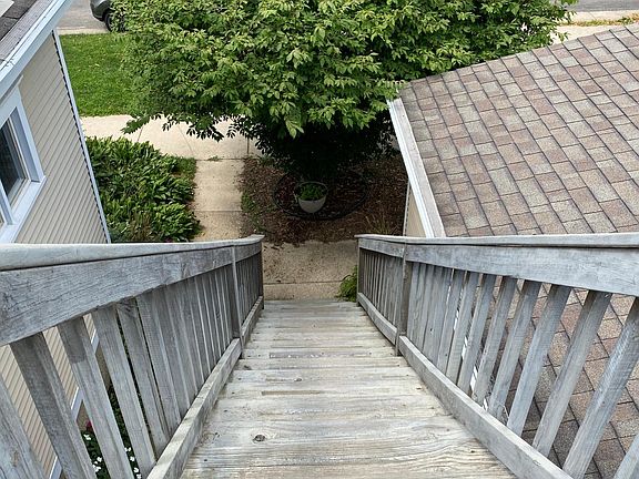 Stairway to Apartment