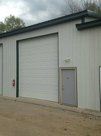 1st image of 2160 Tonawanda Dr #I7