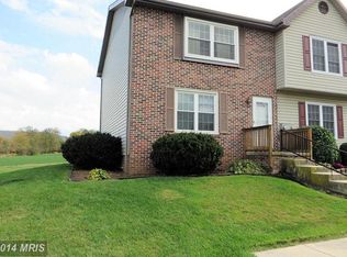 2616 Banbury Ln, Chambersburg, PA