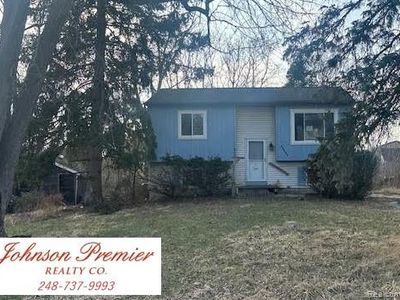 12915 Franklin St, Grand Ledge, MI, 48837