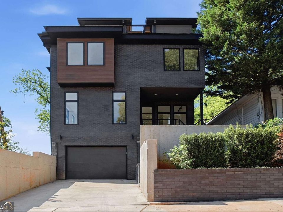 1st image of 702 Foundry St NW