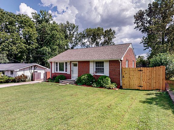 4th image of 2943 Lakeland Dr