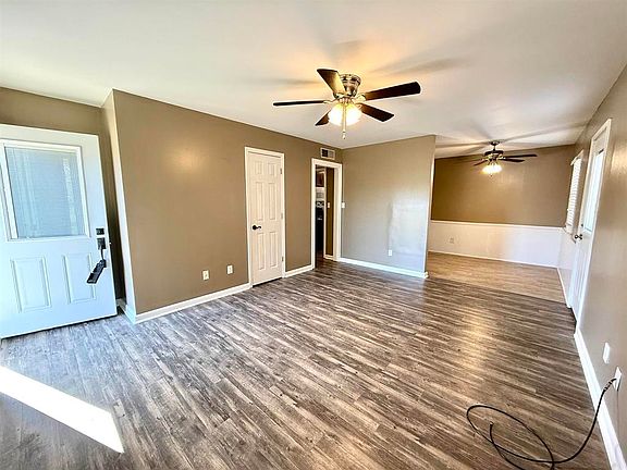 2nd image of 503 Catalina Dr