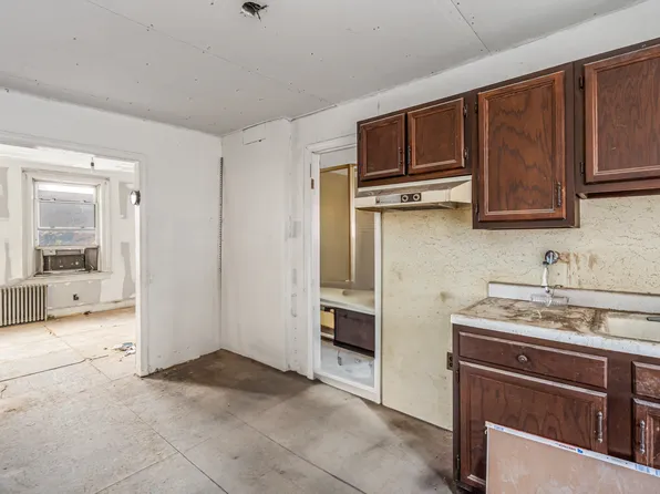 57-39 57th Road image 17 of 21