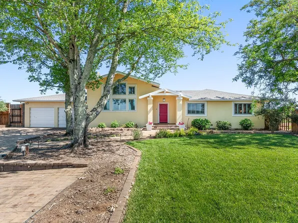 1720 River Road, Fulton, CA 95439