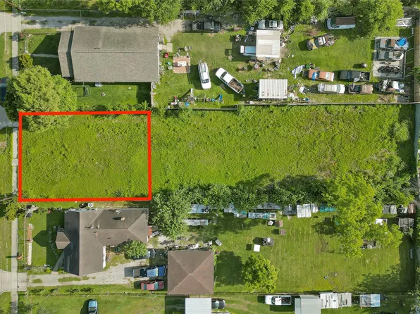 1 Pickfair St, Houston, TX 77026