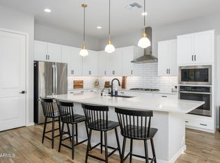 2831 W Chevelon Dr, San Tan Valley, AZ 85144