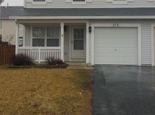 315 Reston Cir, Romeoville, IL 60446