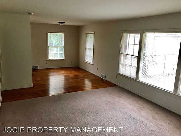 3rd image of 1753 Mariposa Dr