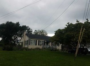 630 Locke Heights Rd, Bangor, PA 18013