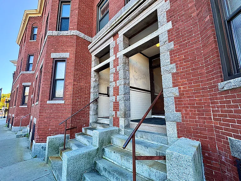 4 1/2 Centre St #3 — Photo 13