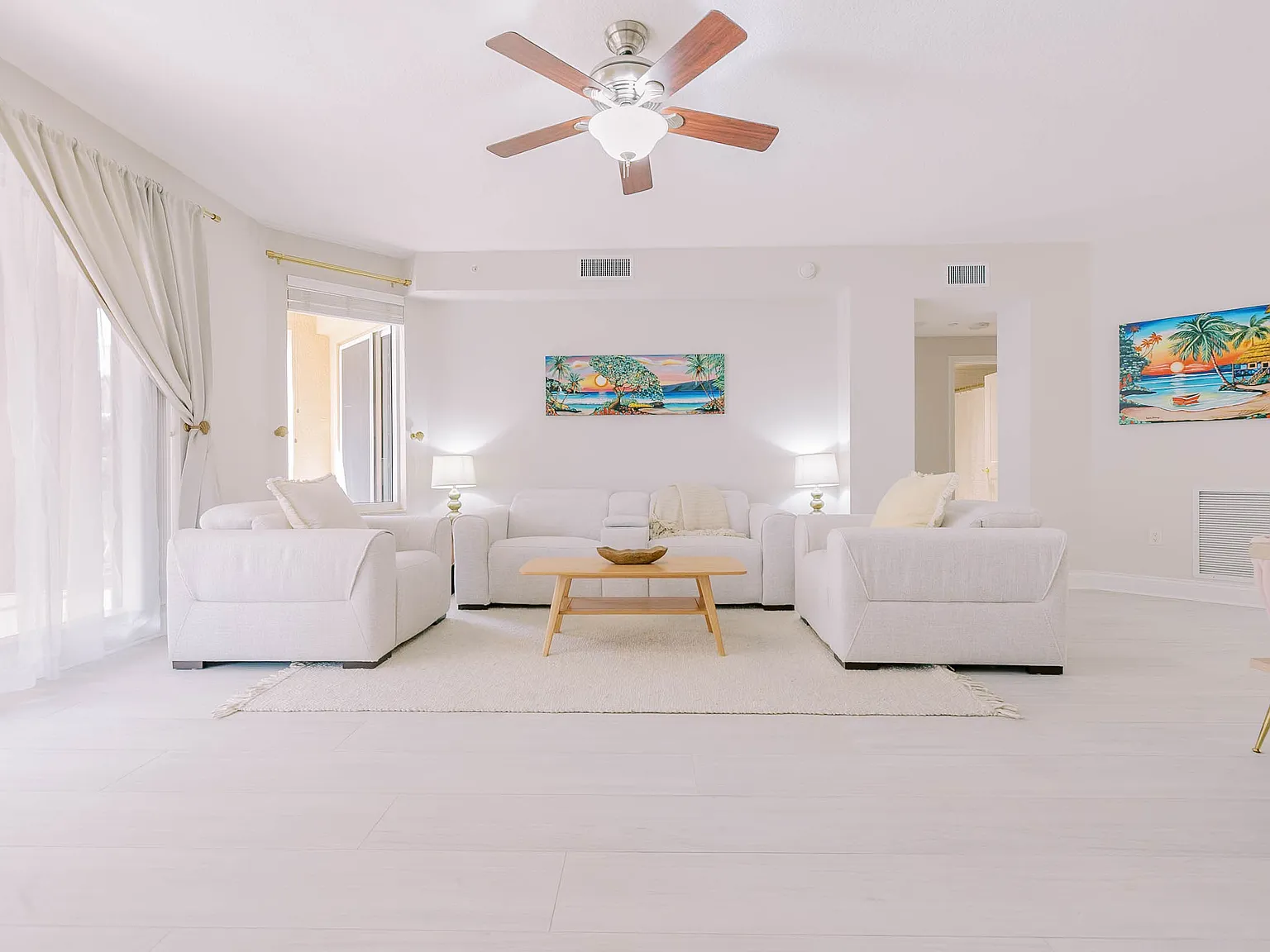 2 bed, 1600 sqft, $5,500 — Photo 2