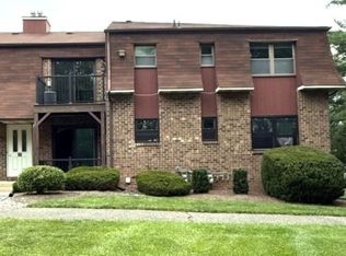 606 Nottingham Way, Flemington, NJ 08822