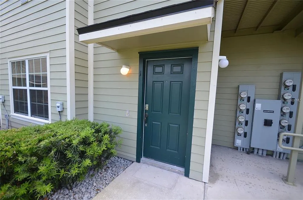2 bed, 2.0 bath, 1103 sqft, $1,699 — Photo 1