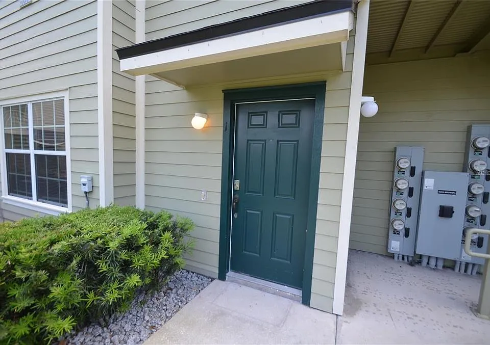 3725 S Lake Orlando Pkwy #1