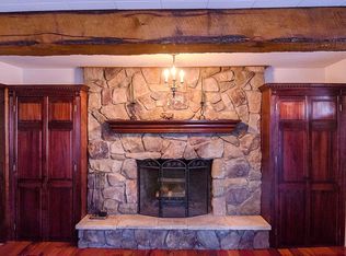 15 Fishkill Hook Rd, Hopewell Junction, NY 12533