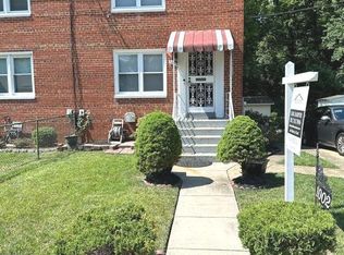 1002 Booker Dr, Capitol Heights, MD 20743