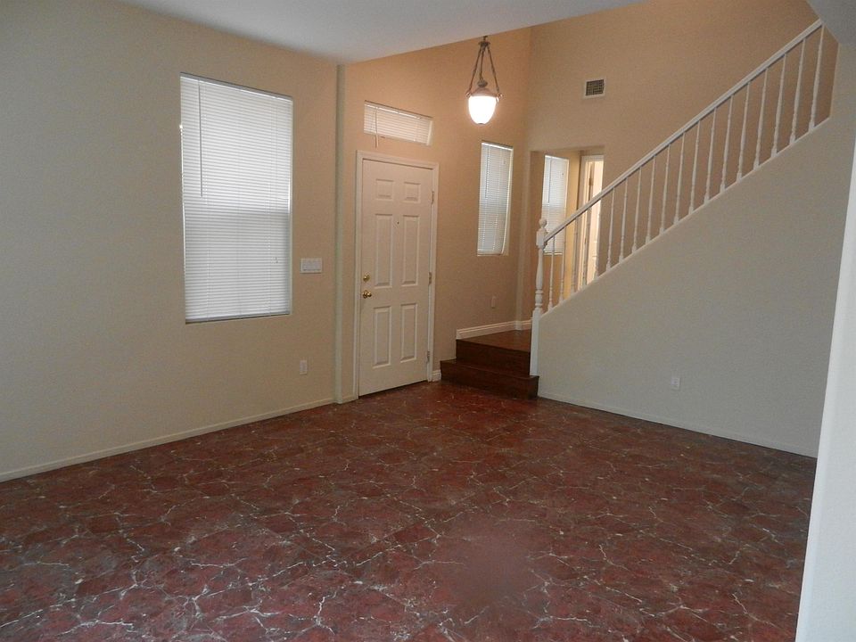 1st image of 4421 Oberlander Ave
