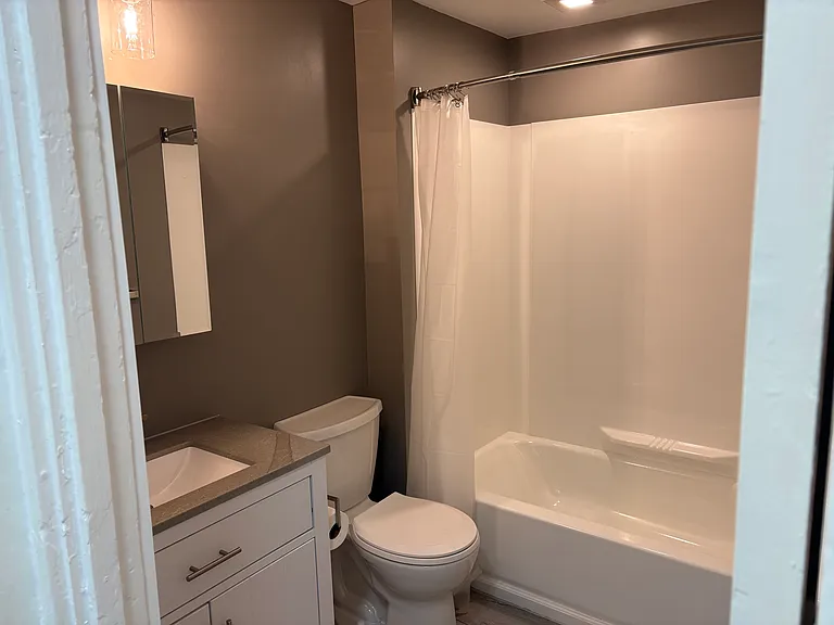 1343 West Blvd #1 — Photo 7