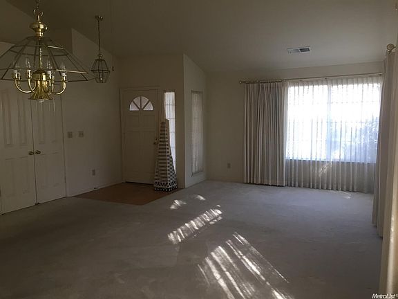 4th image of 3116 Black Eagle Dr