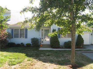 22 Apache Ln, Marlborough, CT 06447