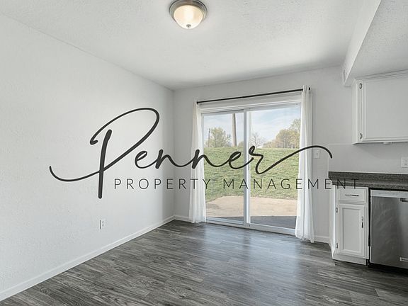 4th image of 1606A Blueberry Dr